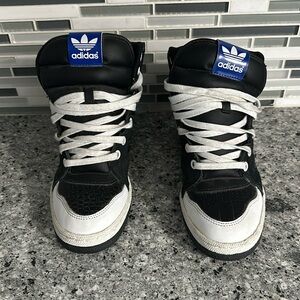 Adidas hi top